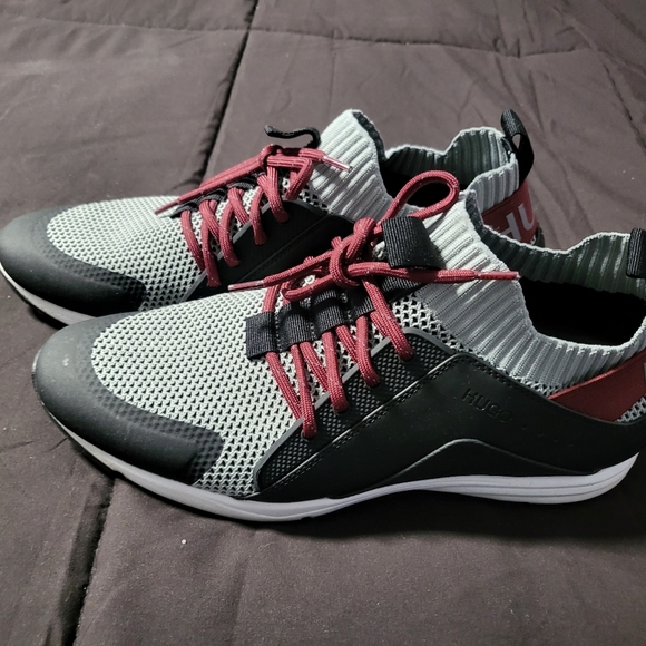 Hugo Boss shoes like new 9.5 - Picture 2 of 3